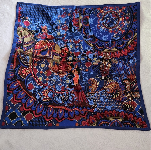 5 Italo Ferretti pocket squares - Picture 6 of 7